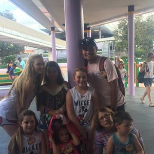 Meet your Posher, Elva